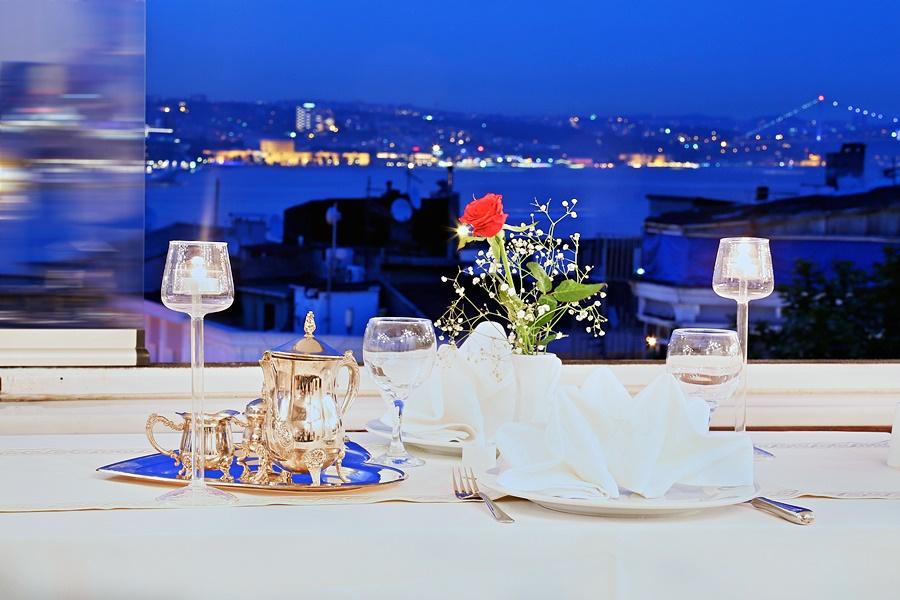 Hotel Ipek Palas Istanboel Buitenkant foto