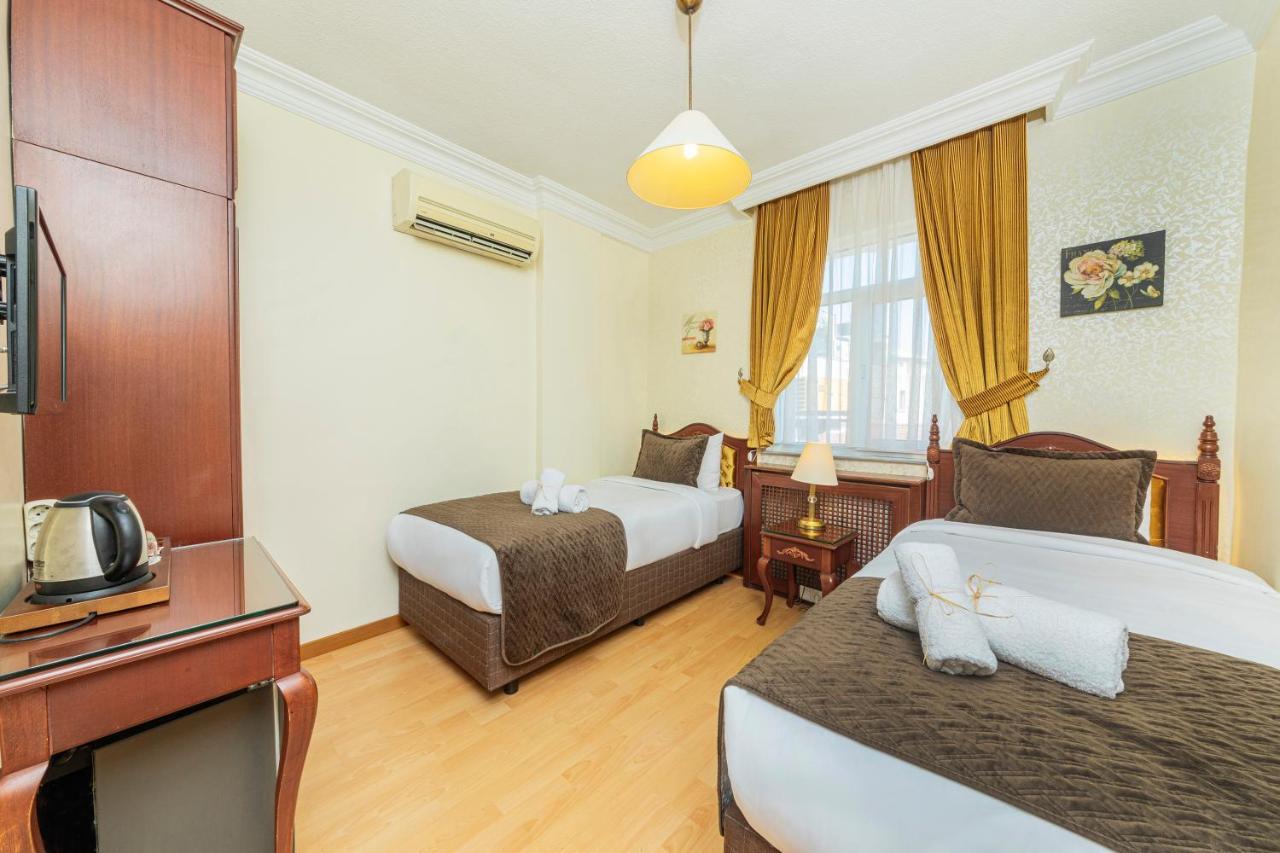Hotel Ipek Palas Istanboel Buitenkant foto
