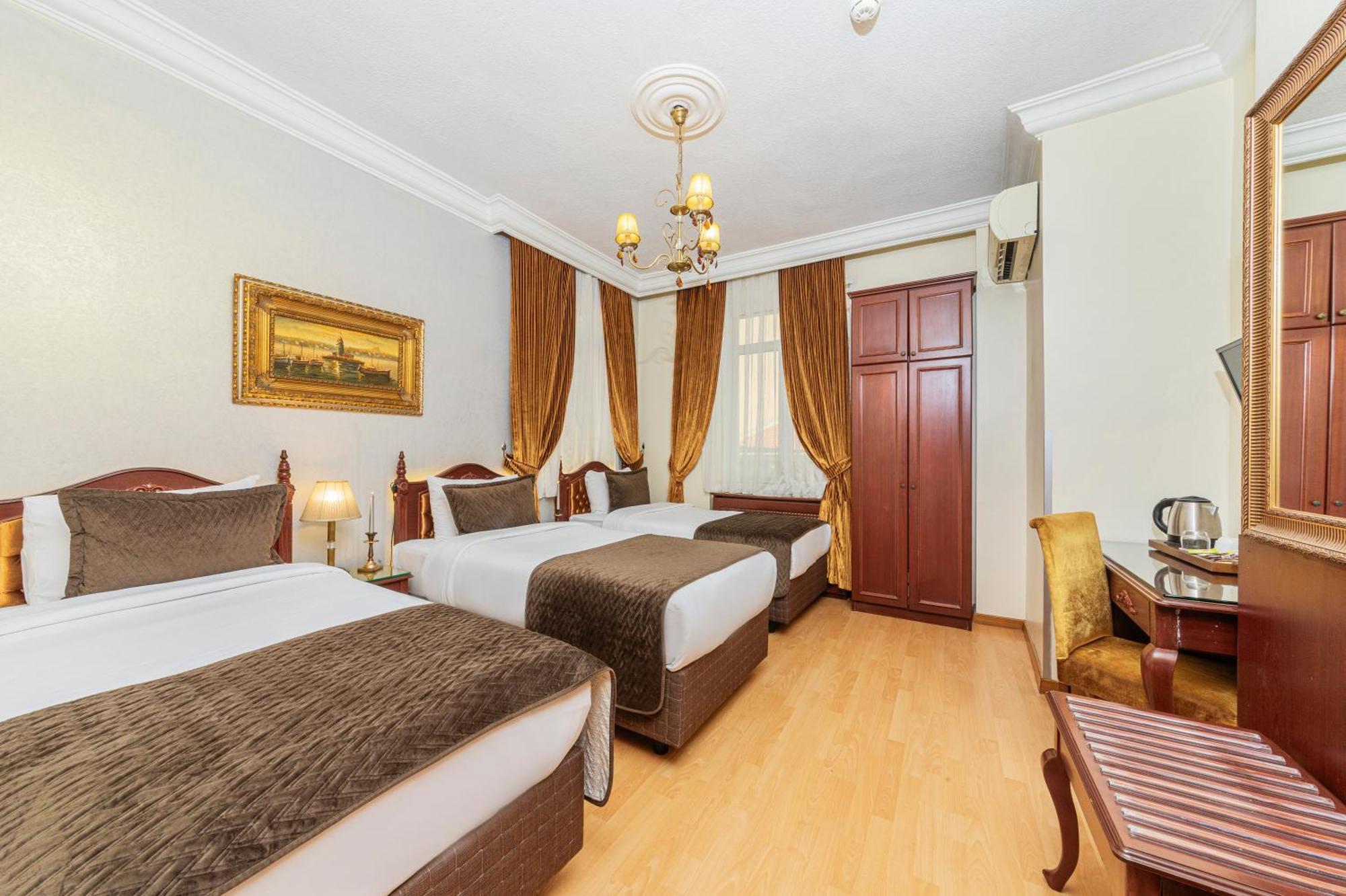Hotel Ipek Palas Istanboel Buitenkant foto